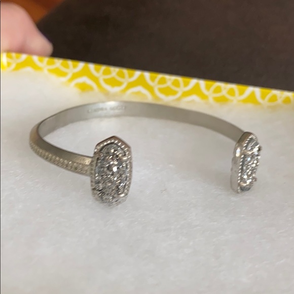 Kendra Scott bracelet - Picture 2 of 3